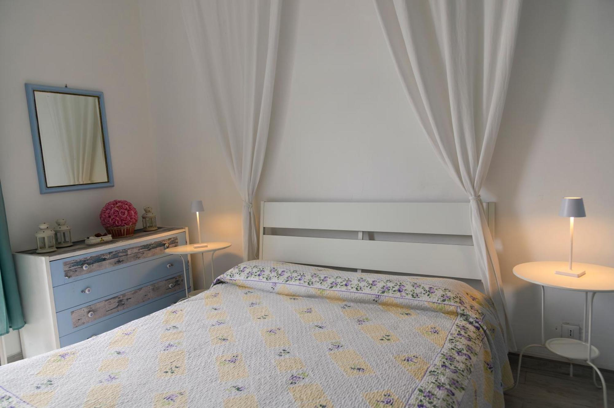 Апартаменты Silvia'S House Марина-ди-Пиза Экстерьер фото